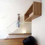 Escalier design avec insertion de bois