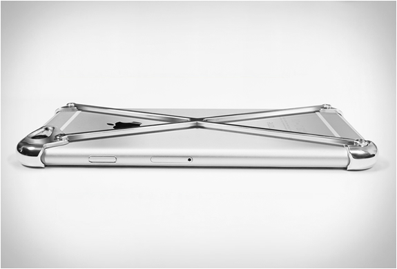 coque-aluminium-minimaliste-iphone-03