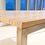 Bureau Design avec des lignes de couleurs